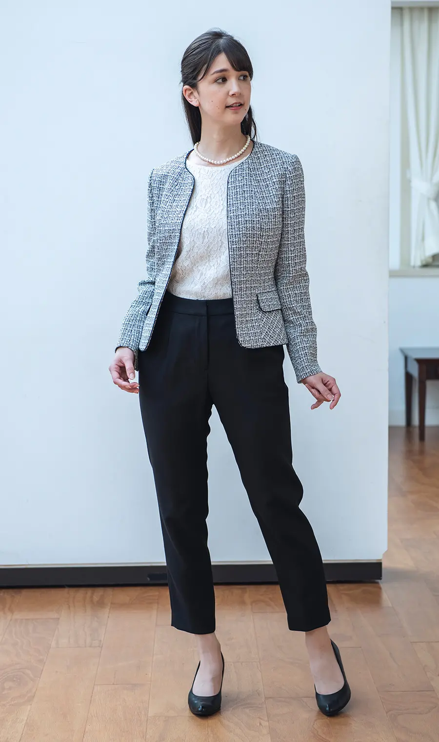 ミックスツイード調ノーカラージャケット＋テーパードパンツセットの画像