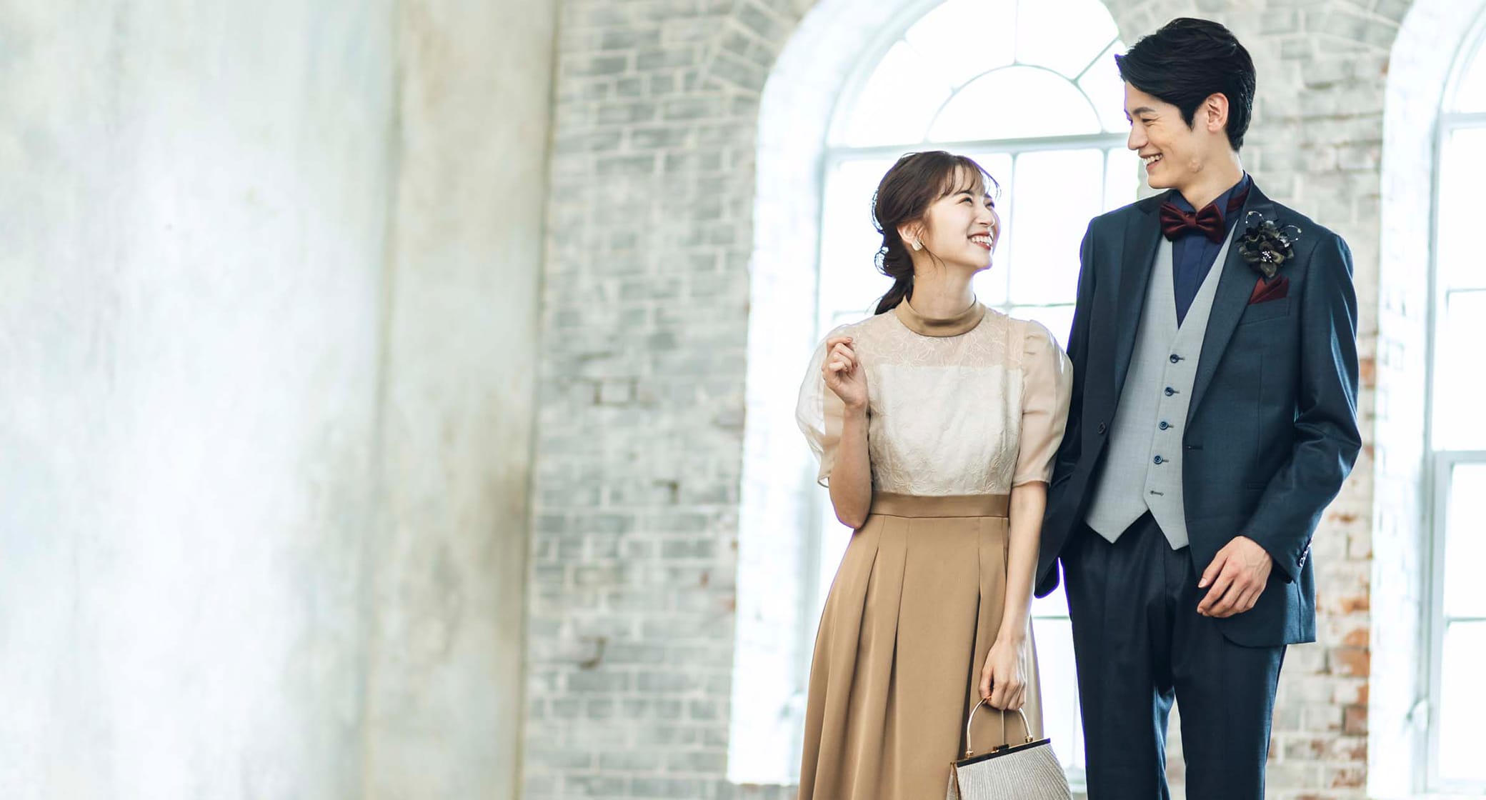 結婚式の服装マナー【男性編】〜立場・シーン別のスーツの選び方・着こなしを徹底解説！〜