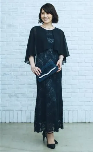 ケープ袖マーメイドレースドレス・ネイビー系の画像