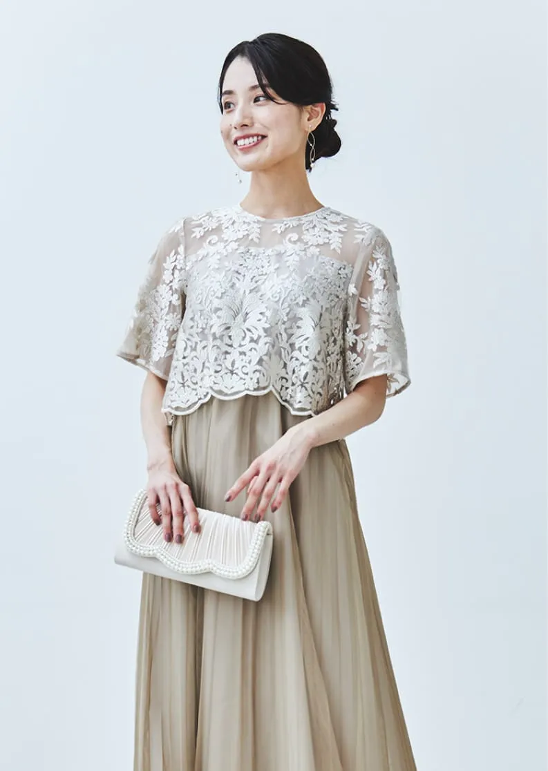 刺繍レースボレロ×チュールプリーツドレス ベージュ系の画像1