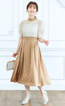 刺繍レース切替サテンワンピースのサムネイル