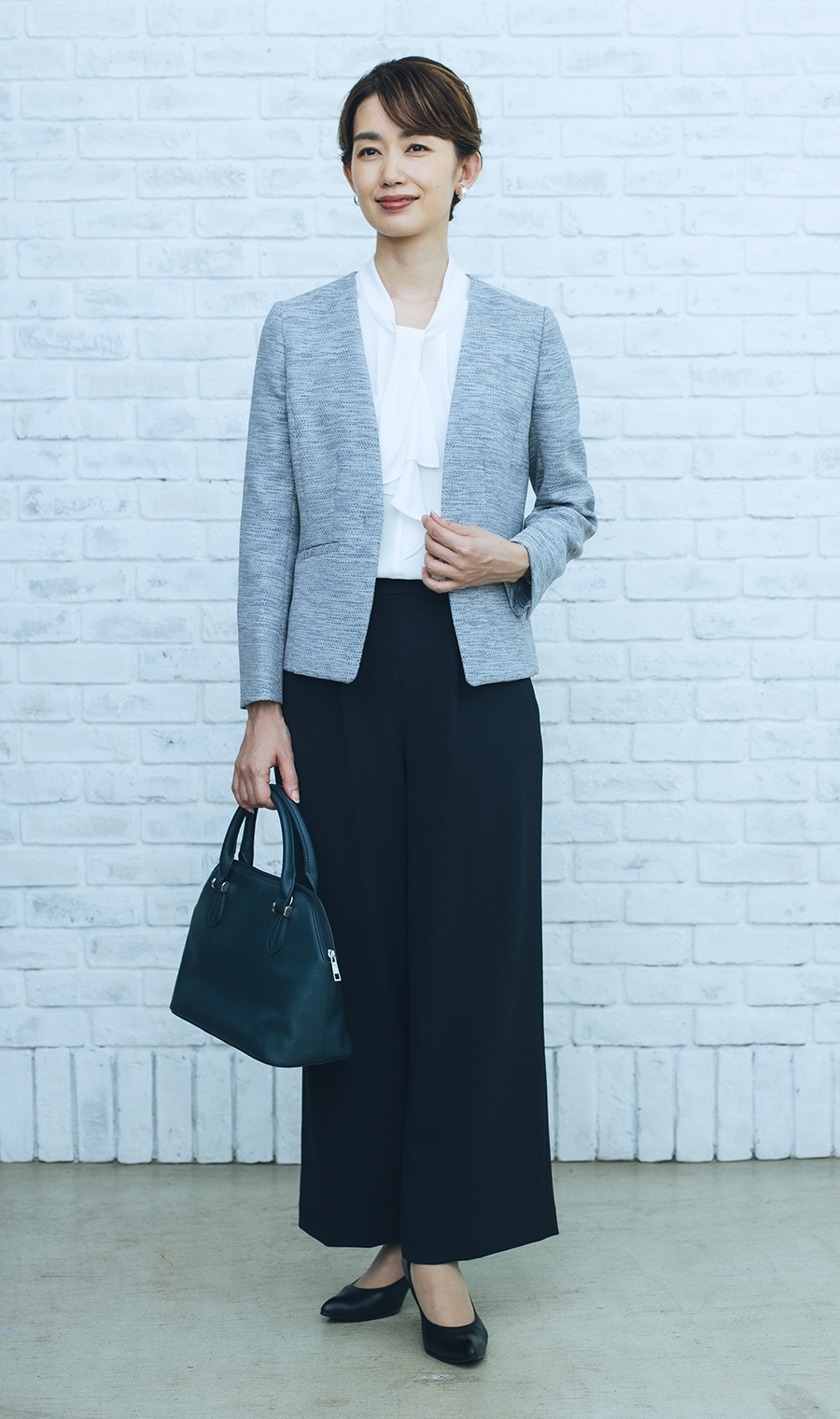 ショート丈Vカラージャケット＋ボウタイブラウス＋ワイドパンツ【3点セット】