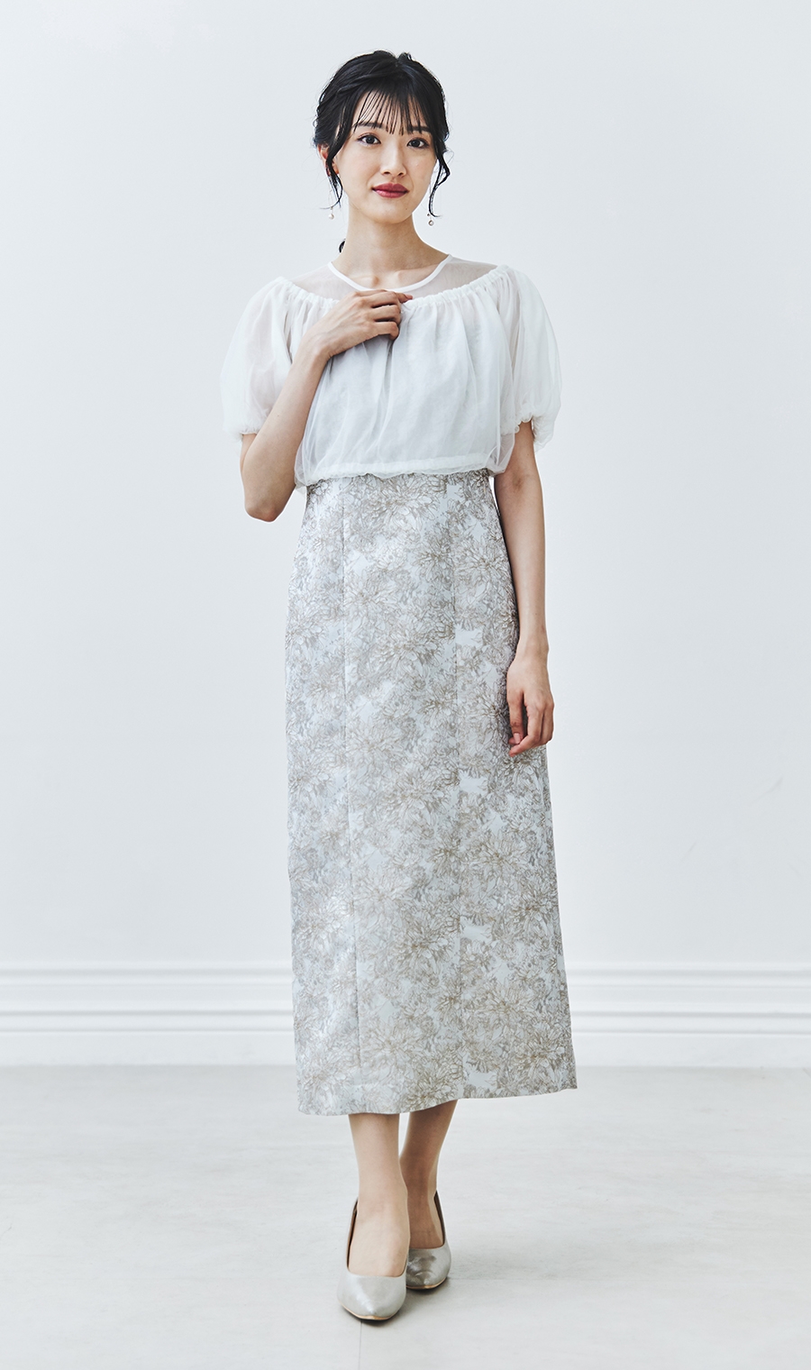 2WAYオフショルダー＆パフスリーブIラインドレス