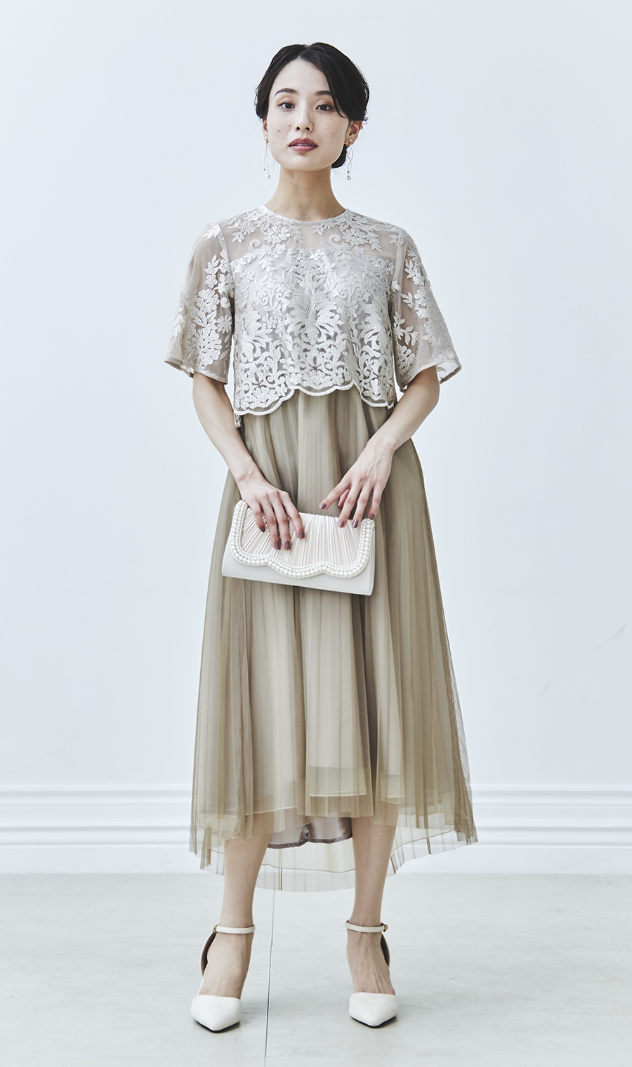 刺繍レースボレロ×チュールプリーツドレス