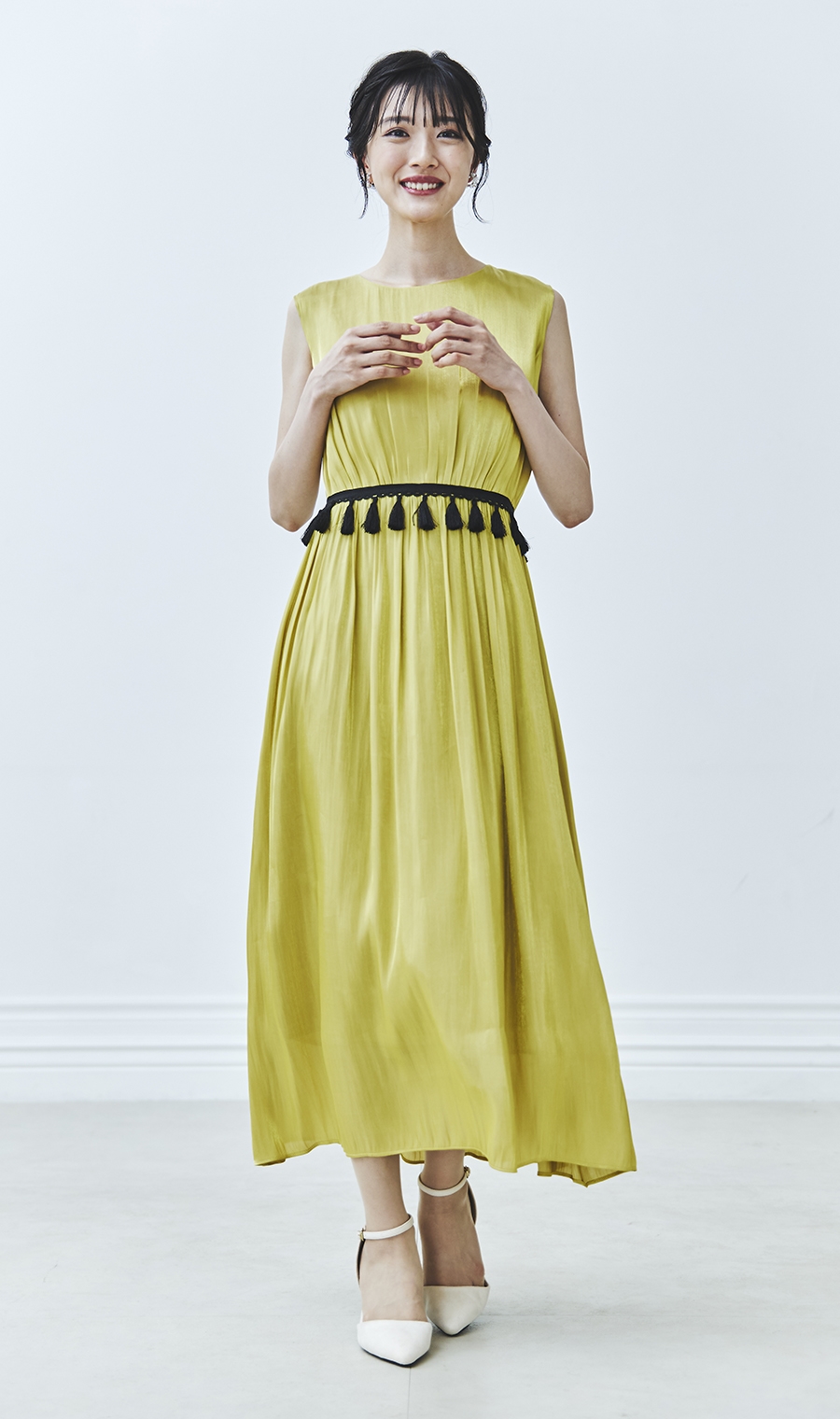 フリンジベルトウエストギャザードレス