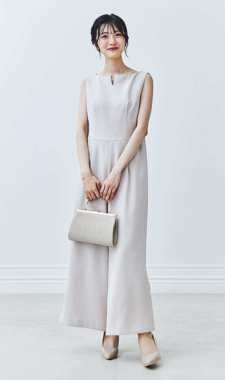 キーネックのオールインワン