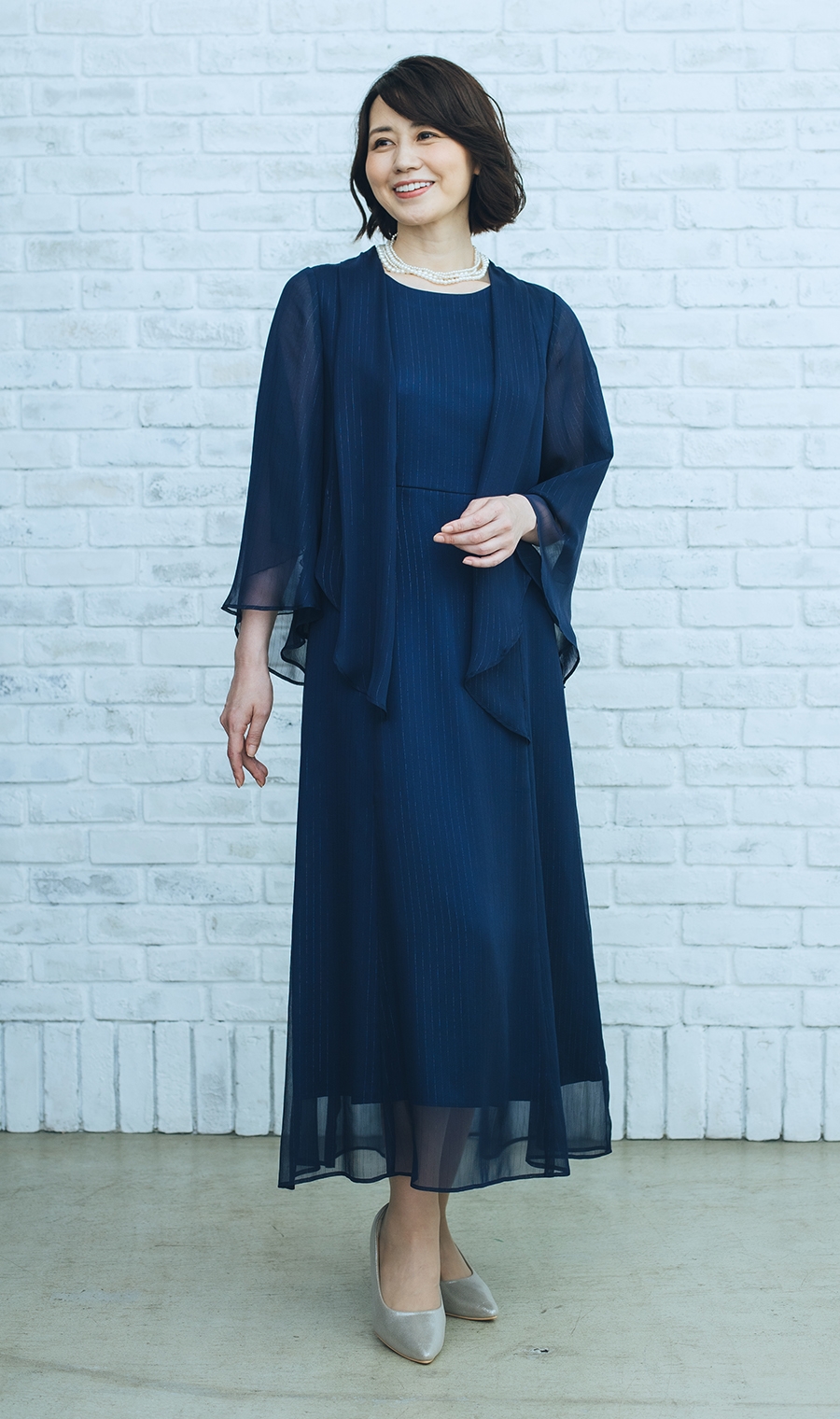 シアーショールドッキングドレス