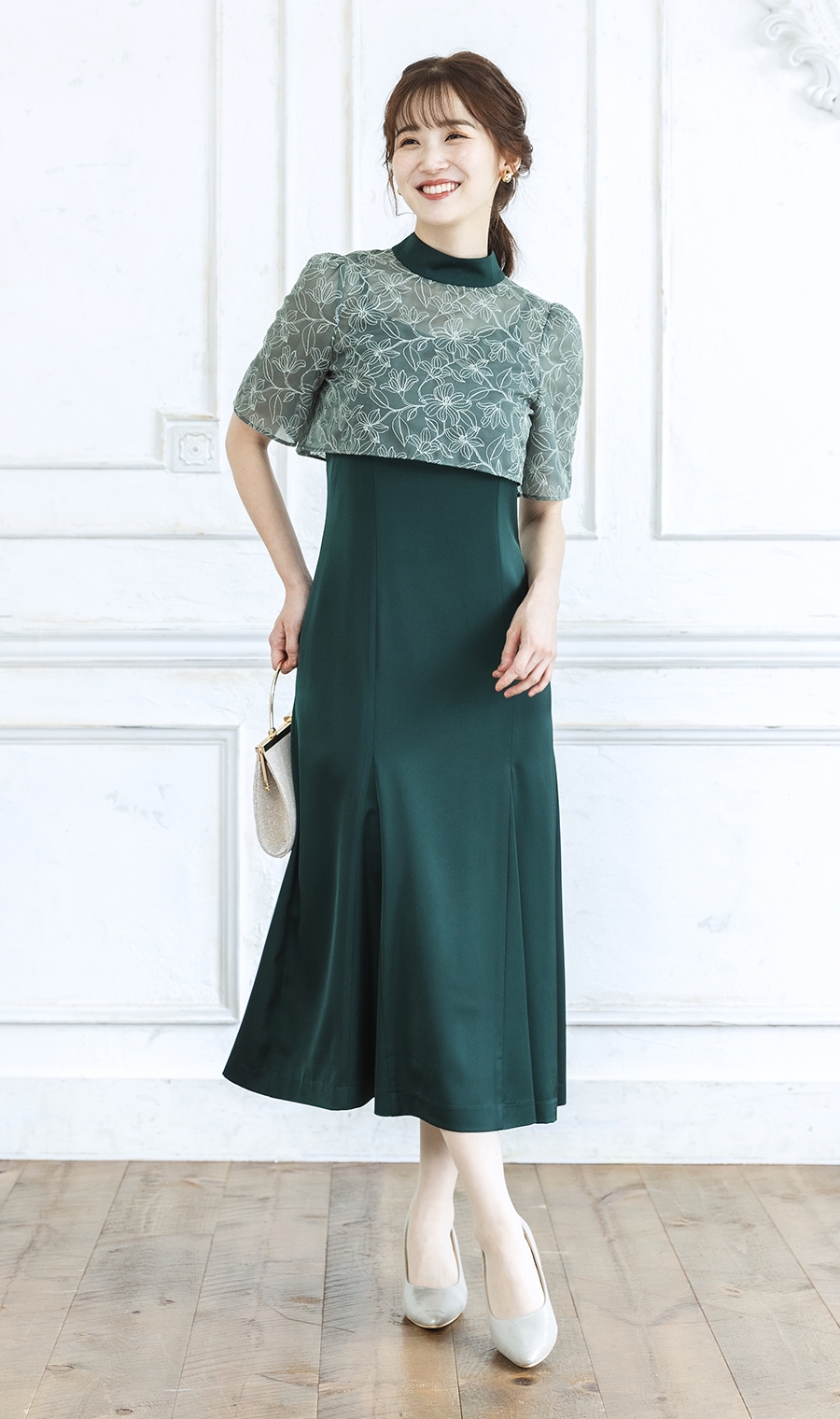 刺繍レースケープコンビドレス