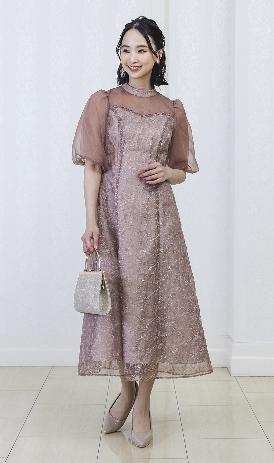 オーガンジーラメ刺繍ワンピース
