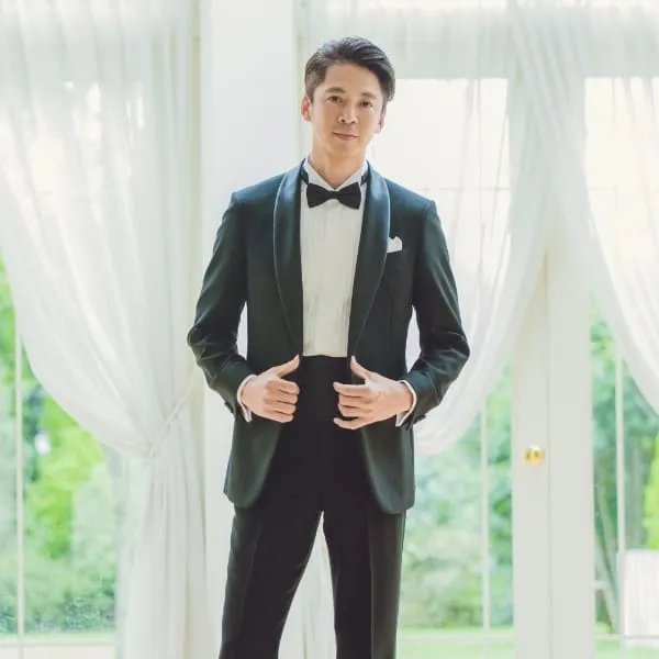 ブラックタキシードレンタル 13,200円（税込）〜
