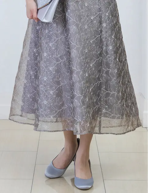 オーガンジーラメ刺繍ワンピース