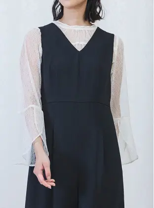 レーストップス×バックサテンコンビネゾン