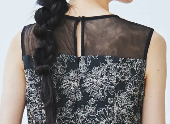 2WAYオフショルダー＆パフスリーブIラインドレス ベージュ系